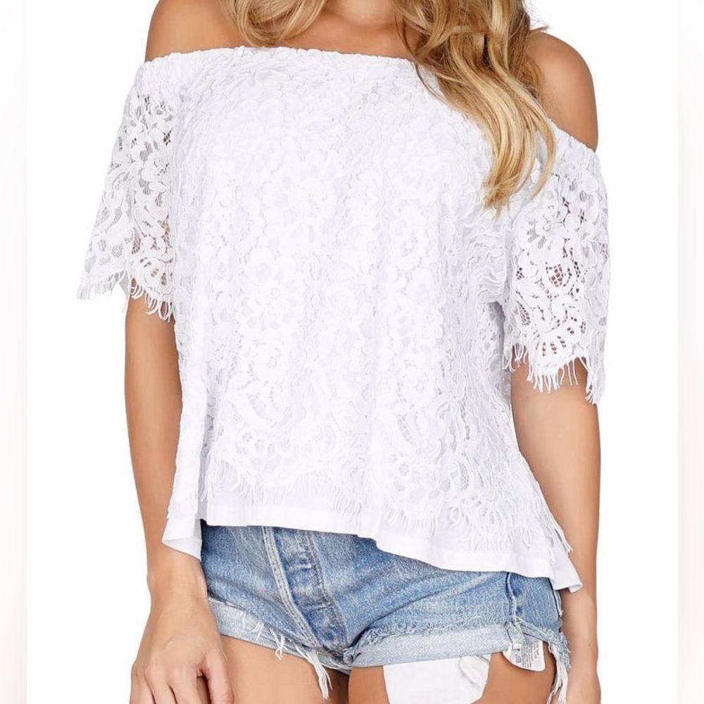 GENERATION LOVE Carley Lace Off -The-Shoulder Top NWT- size S
